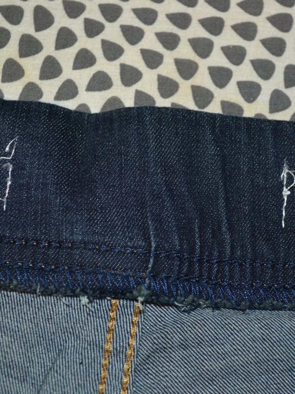 Signature by Levi Strauss Gold Women’s Skinny Jeans Dark Wash Stretch Denim - Picture 5 of 8